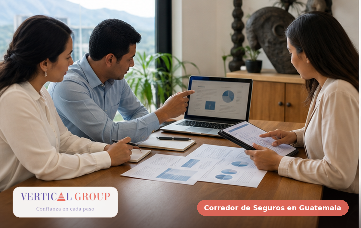 Foto realista de comparación de opciones de seguro empresarial para PyME